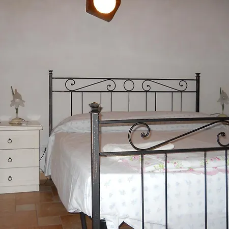 Holiday home Casa Vacanze Fuori Tema